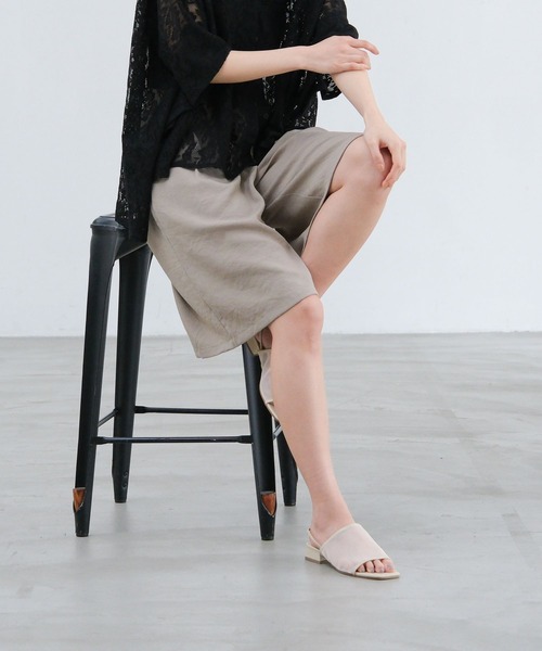 LAKOLE(ラコレ)の「シアーフラットサンダル / 658057(サンダル・レディース・アイボリー/ブラック・MEDIUM/LARGE)」の3枚目の写真
