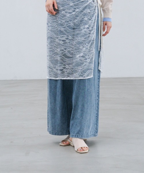 LAKOLE(ラコレ)の「シアーフラットサンダル / 658057(サンダル・レディース・アイボリー/ブラック・MEDIUM/LARGE)」の7枚目の写真