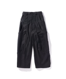 GOAT ESSENCE（ゴートエッセンス）の「TUCK CURVE WIDE PANTS（スラックス）」