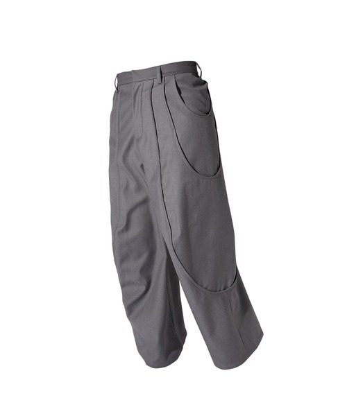 GOAT ESSENCE(ゴートエッセンス)の「TUCK CURVE WIDE PANTS(スラックス・メンズ・ベージュ/ブラック/グレー・1/2)」の8枚目の写真