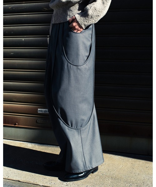 GOAT ESSENCE(ゴートエッセンス)の「TUCK CURVE WIDE PANTS(スラックス・メンズ・ベージュ/ブラック/グレー・1/2)」の15枚目の写真