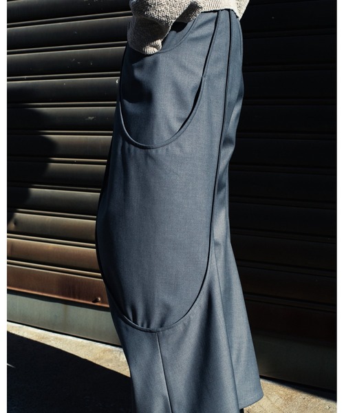 GOAT ESSENCE(ゴートエッセンス)の「TUCK CURVE WIDE PANTS(スラックス・メンズ・ベージュ/ブラック/グレー・1/2)」の16枚目の写真