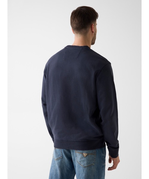 Guess(ゲス)の「WASHED Logo Crew スウェット トレーナー(スウェット・メンズ・ダークネイビー・SMALL/MEDIUM/LARGE/X-LARGE/XX-LARGE)」の3枚目の写真