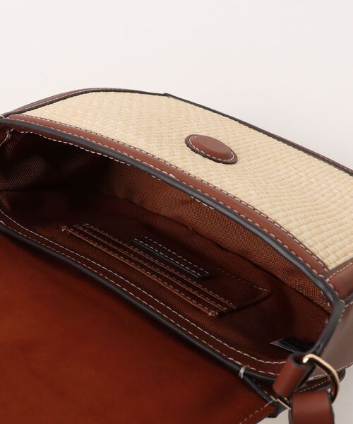 COLE HAAN（コールハーン）の「マリーナ サドルバッグ womens（ショルダーバッグ・レディース・ブラウン・OSFA）」の9枚目の写真