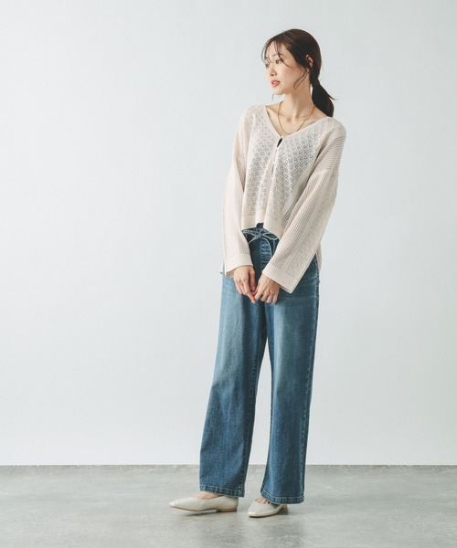 GLOBAL WORK(グローバルワーク)の「パネルレース編みVネックカーディガン/642713(カーディガン/ボレロ・レディース・ブラック/ダークブラウン/ベージュ系その他7・LARGE/MEDIUM)」の4枚目の写真