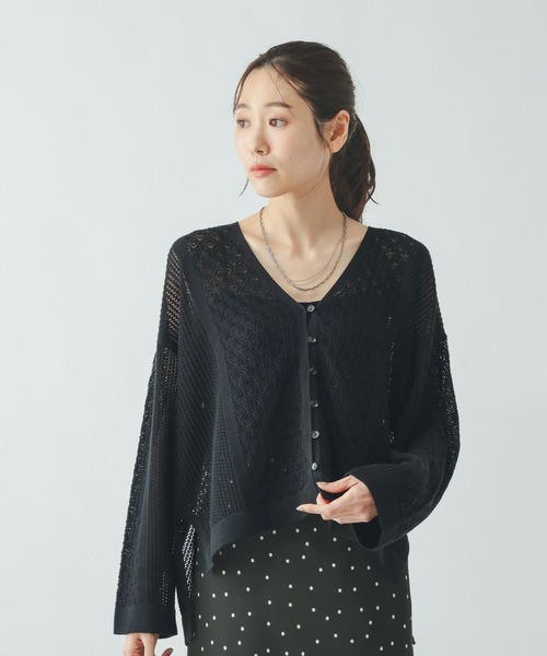 GLOBAL WORK(グローバルワーク)の「パネルレース編みVネックカーディガン/642713(カーディガン/ボレロ・レディース・ブラック/ダークブラウン/ベージュ系その他7・LARGE/MEDIUM)」の20枚目の写真