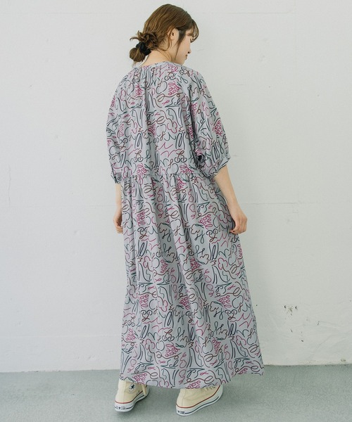 POU DOU DOU(プードゥドゥ)の「ダンシングフルーツプリントギャザーワンピース(ワンピース・レディース・ライトグレー/キナリ・3)」の10枚目の写真