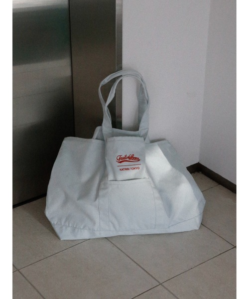 Katrin TOKYO(カトリーントーキョー)の「【FRUIT OF THE LOOM × Katrin TOKYO】bucket tote(トートバッグ・レディース・グリーン/アイボリー/ブルー・FREE)」の4枚目の写真