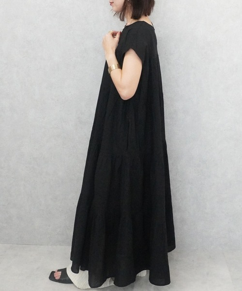 SELECT LEVERY(セレクトリベリー)の「インド綿 フレンチスリーブ ティアードロングワンピース(ワンピース・レディース・パープル/チャコール/ブラック/オフホワイト・FREE)」の20枚目の写真