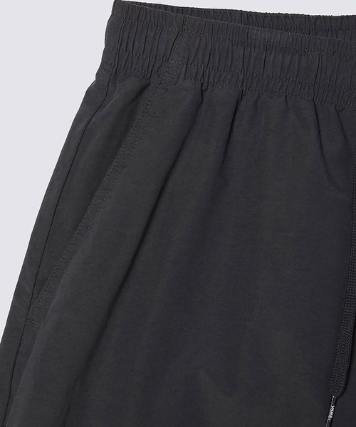 VANS(バンズ)の「カーゴ EX バギーパンツ / CARGO EX BAGGY PANTS Asphalt VN000NMJ1O71(カーゴパンツ・メンズ・ブラック・LARGE/X-LARGE/SMALL/MEDIUM)」の4枚目の写真