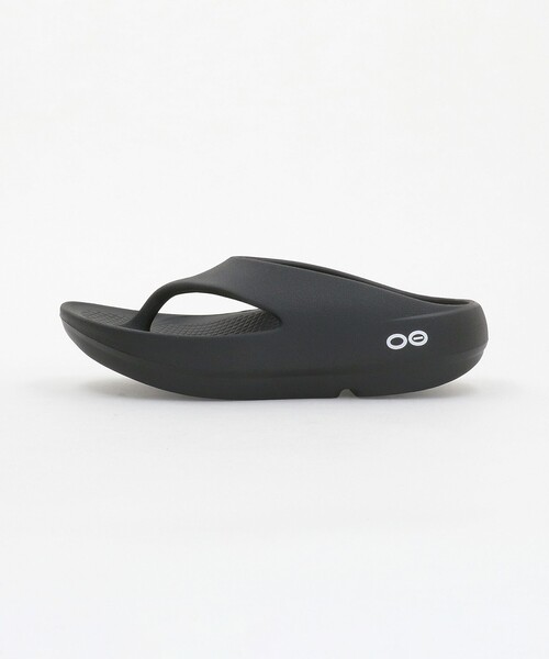OOFOS(ウーフォス)の「<OOFOS>OOriginal PLUS サンダル(サンダル・レディース・ナチュラル/ブラック・23cm/24cm/25cm)」の8枚目の写真