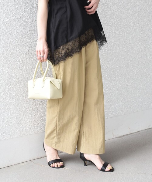 SHIPS Colors(シップス カラーズ)の「SHIPS Colors:〈接触冷感・UVカット・透湿〉ファンクション イージー パンツ◇(その他パンツ・レディース・ネイビー/ベージュ/オリーブ・ONE SIZE)」の12枚目の写真