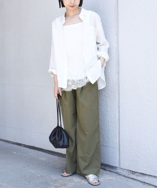 SHIPS Colors(シップス カラーズ)の「SHIPS Colors:〈接触冷感・UVカット・透湿〉ファンクション イージー パンツ◇(その他パンツ・レディース・ネイビー/ベージュ/オリーブ・ONE SIZE)」の17枚目の写真