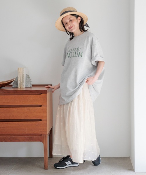 studio CLIP(スタディオクリップ)の「ロゴプリントTシャツチュニック(Tシャツ/カットソー・レディース・ネイビー/ブラウン/グレー・FREE)」の14枚目の写真