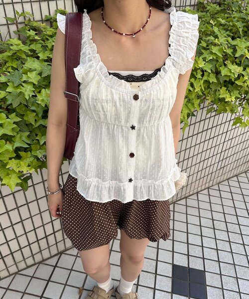 CIAOPANIC（チャオパニック）の「ウッドボタンドビーシャーリングキャミビスチェ（シャツ/ブラウス・レディース・ブラック/イエロー/ホワイト・ONE SIZE）」の8枚目の写真