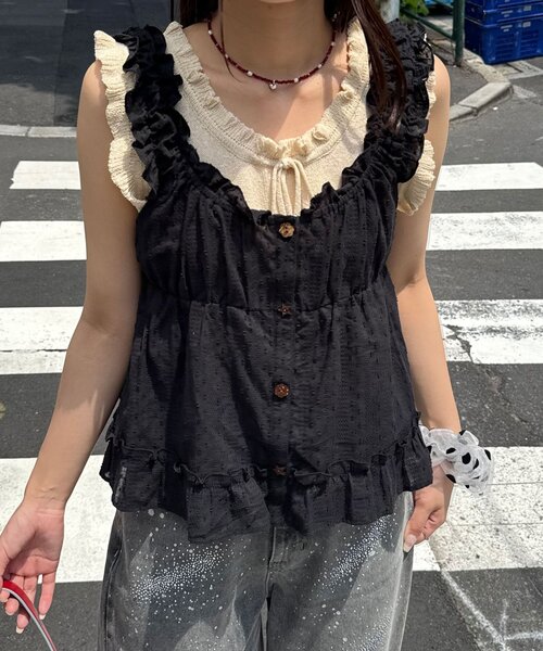 CIAOPANIC(チャオパニック)の「ウッドボタンドビーシャーリングキャミビスチェ(シャツ/ブラウス・レディース・ブラック/イエロー/ホワイト・ONE SIZE)」の16枚目の写真