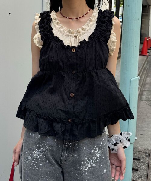 CIAOPANIC(チャオパニック)の「ウッドボタンドビーシャーリングキャミビスチェ(シャツ/ブラウス・レディース・ブラック/イエロー/ホワイト・ONE SIZE)」の18枚目の写真