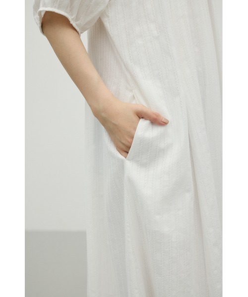 STYLEMIXER(スタイルミキサー)の「コットンストライプタックスリーブワンピース(ワンピース・レディース・ホワイト/ブラック・SMALL/MEDIUM)」の13枚目の写真