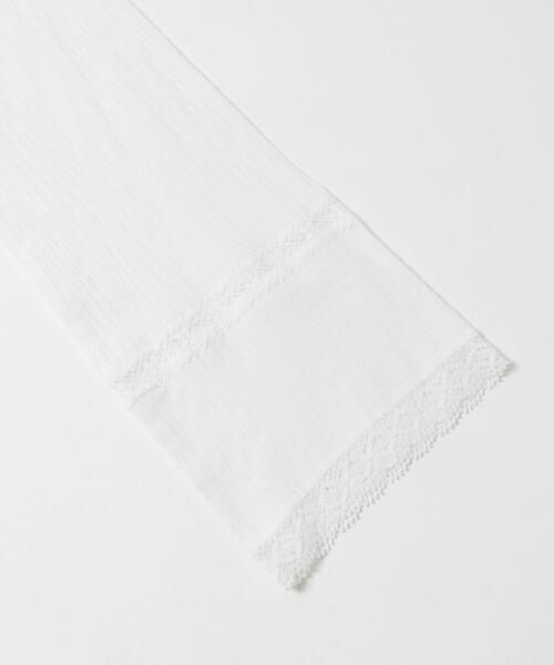 URBAN RESEARCH(アーバンリサーチ)の「Picchi Nia SOFT FRILL WHITE(シャツ/ブラウス・レディース・ホワイト・FREE)」の4枚目の写真