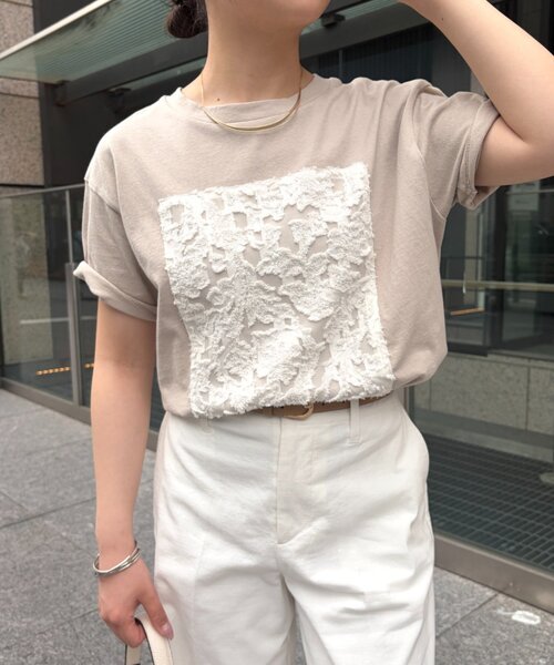 Jena espace merveilleux(ジェナ エスパスメルヴェイユ)の「シアーパッチワークカットソー(Tシャツ/カットソー・レディース・オフホワイト/ライトグレー/ブラック・FREE)」の21枚目の写真