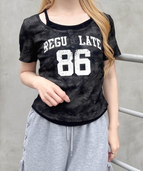 INGNI（イング）の「ヘンリーネックレイヤードナンバリングトップス（Tシャツ/カットソー・レディース・オフホワイト/ブラック/ブラック系7/ホワイト×ブラック・M）」の4枚目の写真