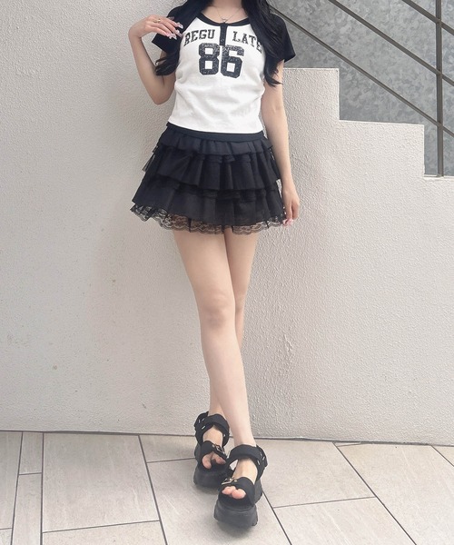 INGNI（イング）の「ヘンリーネックレイヤードナンバリングトップス（Tシャツ/カットソー・レディース・オフホワイト/ブラック/ブラック系7/ホワイト×ブラック・M）」の9枚目の写真