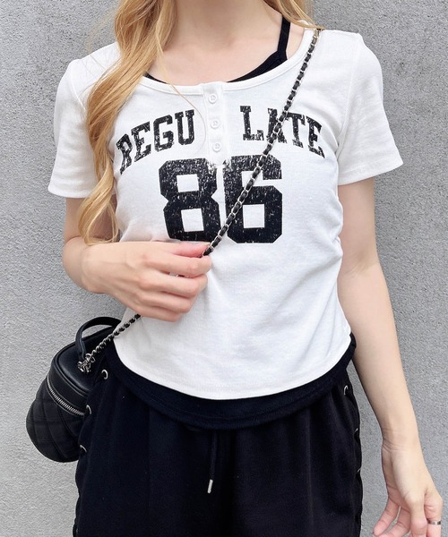 INGNI（イング）の「ヘンリーネックレイヤードナンバリングトップス（Tシャツ/カットソー・レディース・オフホワイト/ブラック/ブラック系7/ホワイト×ブラック・M）」の17枚目の写真