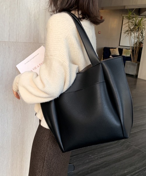 ReRe(リリ)の「レザー調トートバッグ レディース(トートバッグ・レディース・ダークブラウン/ブラウン/ダークベージュ/ブラック・FREE)」の1枚目の写真