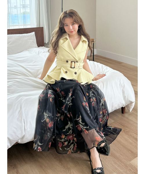 LILY BROWN(リリーブラウン)の「ランダムヘムペプラムジレ(その他アウター・レディース・イエロー/ベージュ/マルチ・F)」の21枚目の写真