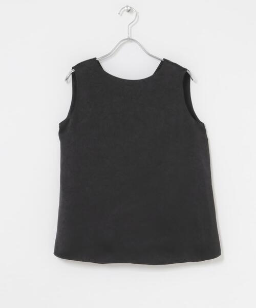 URBAN RESEARCH ROSSO WOMEN(アーバンリサーチ ロッソ)の「2WAYネックサテンブラウス(シャツ/ブラウス・レディース・オフホワイト/ブラック・FREE)」の17枚目の写真