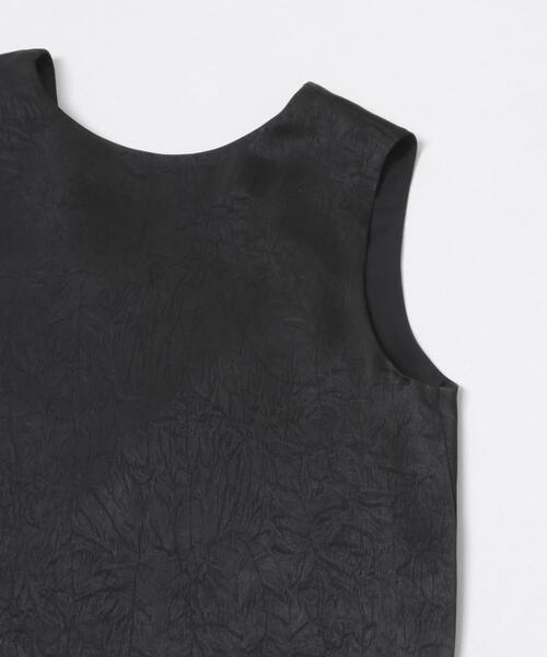 URBAN RESEARCH ROSSO WOMEN(アーバンリサーチ ロッソ)の「2WAYネックサテンブラウス(シャツ/ブラウス・レディース・オフホワイト/ブラック・FREE)」の18枚目の写真