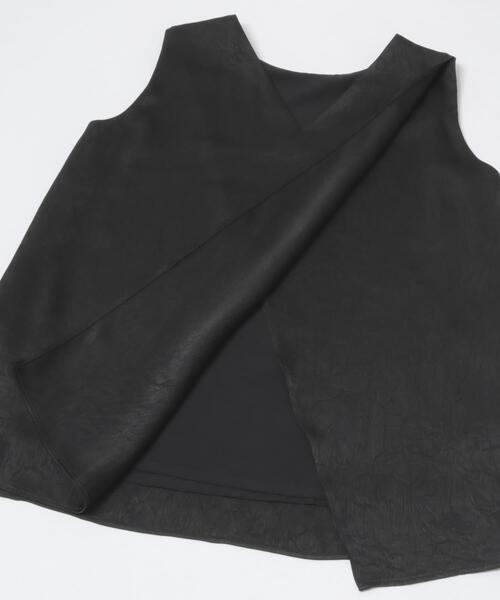URBAN RESEARCH ROSSO WOMEN(アーバンリサーチ ロッソ)の「2WAYネックサテンブラウス(シャツ/ブラウス・レディース・オフホワイト/ブラック・FREE)」の20枚目の写真