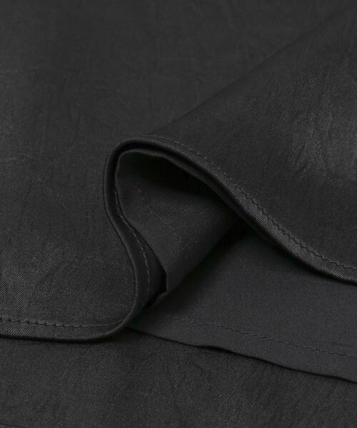 URBAN RESEARCH ROSSO WOMEN(アーバンリサーチ ロッソ)の「2WAYネックサテンブラウス(シャツ/ブラウス・レディース・オフホワイト/ブラック・FREE)」の21枚目の写真