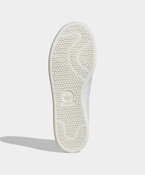 adidas(アディダス)の「スタンスミス GORE-TEX / Stan Smith GORE-TEX / アディダスオリジナルス adidas Originals(スニーカー・メンズ・ホワイト・22.5cm/23.5cm/24.5cm/25.5cm/26.5cm/27.5cm/28.5cm/29.5cm/30.0cm/31cm/23.0cm/24.0cm/25.0cm/26.0cm/27.0cm/28.0cm/29.0cm/22.0cm)」の3枚目の写真