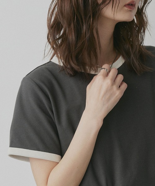 ad thie(アドティエ)の「ショート丈 リンガー デザイン Tシャツ(Tシャツ/カットソー・レディース・ピンク/ライトブルー/ネイビー/ブラウン/チャコール/アイボリー・FREE)」の21枚目の写真