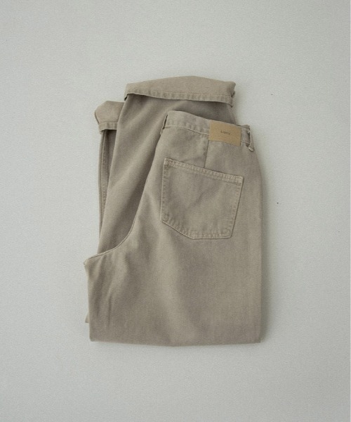 lawgy(ラウジー)の「tuck button accent color pants / タックボタンアクセントカラーパンツ(デニムパンツ・レディース・アイボリー/ピンク/ライトブルー・FREE)」の14枚目の写真