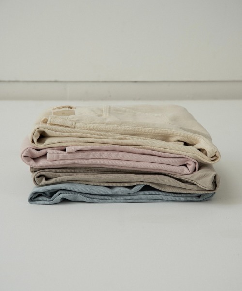 lawgy(ラウジー)の「tuck button accent color pants / タックボタンアクセントカラーパンツ(デニムパンツ・レディース・アイボリー/ピンク/ライトブルー・FREE)」の20枚目の写真