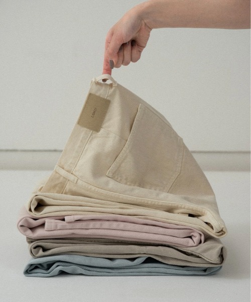 lawgy(ラウジー)の「tuck button accent color pants / タックボタンアクセントカラーパンツ(デニムパンツ・レディース・アイボリー/ピンク/ライトブルー・FREE)」の19枚目の写真