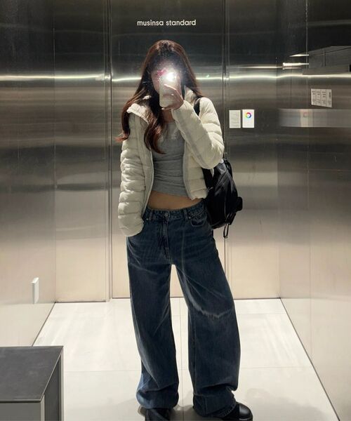 MUSINSA STANDARD WOMAN（ムシンサスタンダードウーマン）の「ウィメンズエッセンシャルカーブデニムパンツ[ディープインディゴ]（デニムパンツ・レディース・その他・30/24/25/26/27/28/29）」の9枚目の写真