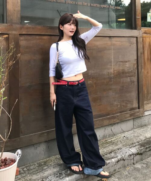 MUSINSA STANDARD WOMAN（ムシンサスタンダードウーマン）の「ウィメンズエッセンシャルカーブデニムパンツ[ディープインディゴ]（デニムパンツ・レディース・その他・30/24/25/26/27/28/29）」の12枚目の写真