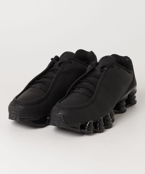 BEAMS(ビームス)の「NK ShoxTL SE BB(スニーカー・メンズ・ブラック・26.0cm/26.5cm/27.0cm/27.5cm/28.0cm/28.5cm/29.0cm)」の1枚目の写真