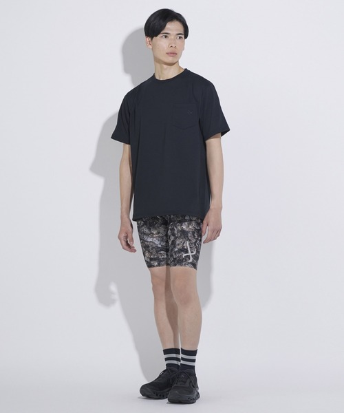 CW-X(シーダブリューエックス)の「スポーツウェア 半袖シャツ(Tシャツ/カットソー・レディース・アイボリー/ブラック・M/L/S/LL)」の6枚目の写真