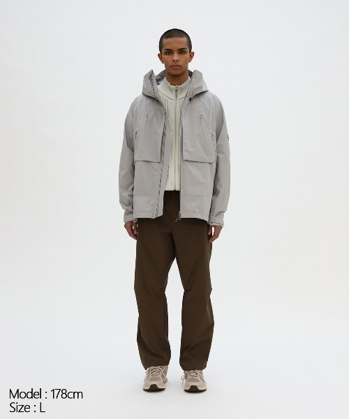 DESCENTE ALLTERRAIN（デサント　オルテライン）の「DESCENTE ALLTERRAIN/デサントオルテライン 3L SHELL JKT ZENCHIK シェルジャケット 撥水性 雨の日 メンズ アウトドア 2026年秋冬 秋服（その他アウター・メンズ・ブラック・M/L）」の7枚目の写真