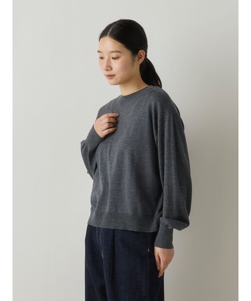MidiUmi(ミディウミ)の「MidiUmi クルーネックニットプルオーバー(ニット/セーター・レディース・ブラック/レッド/ネイビー/チャコールグレー/ブラウン・FREE)」の12枚目の写真