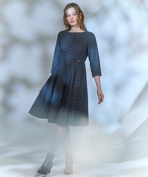TOCCA(トッカ)の「SWEET TEA TIME LACE 総レースドレス(ワンピース・レディース・グレー系7/ネイビー系7・00/0/2)」の16枚目の写真