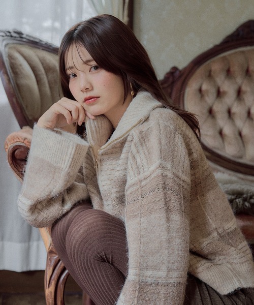 mideal(マイディール)の「half zip check knit / ハーフジップチェックニット(ニット/セーター・レディース・ボルドー/ネイビー/ブルー/ベージュ・FREE)」の16枚目の写真