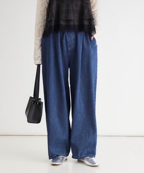 HONEYSUCKLE ROSE(ハニーサックルローズ)の「デニムタックコクーンパンツ(その他パンツ・レディース・ネイビー/ブルー系その他/ブロンズ・04/05)」の11枚目の写真