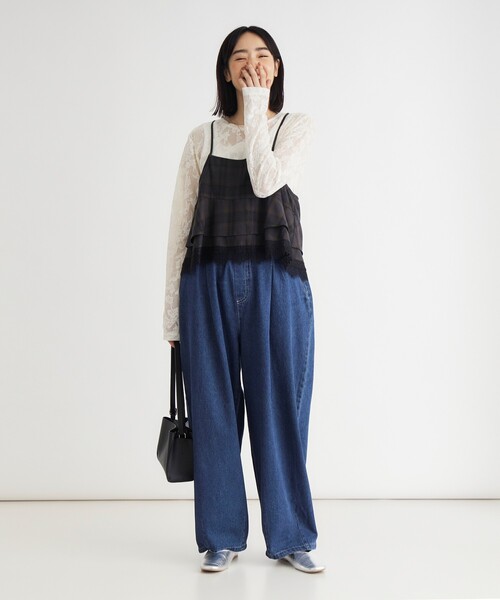 HONEYSUCKLE ROSE(ハニーサックルローズ)の「デニムタックコクーンパンツ(その他パンツ・レディース・ネイビー/ブルー系その他/ブロンズ・04/05)」の15枚目の写真
