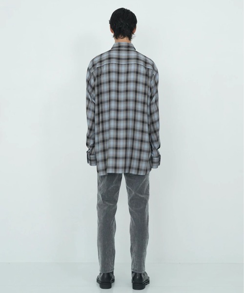 STUDIOUS(ステュディオス)の「NECKTIE SHIRT(シャツ/ブラウス・メンズ・ネイビー/ブラウン・2/1)」の5枚目の写真