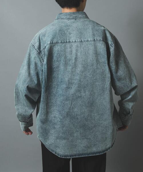 ITEMS URBANRESEARCH(アイテムズ アーバンリサーチ)の「フェードデニムリングドットボタンシャツ(シャツ/ブラウス・メンズ・ネイビー/ブラック/ブルー・MEDIUM/LARGE)」の20枚目の写真